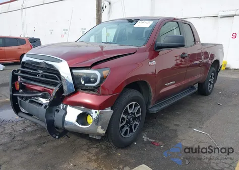 2007 Toyota Tundra Sr5 5.7L V8 z USA, uszkodzony, nr VIN 5TFBV54177X003182